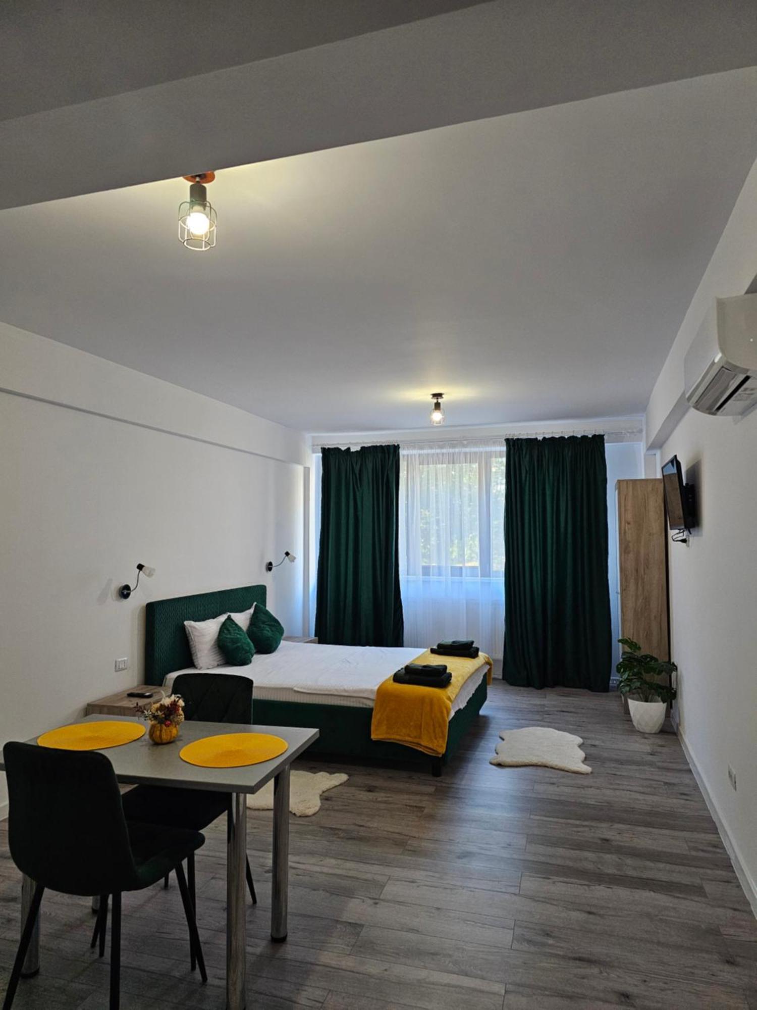 Didi Apartament Craiova Eksteriør billede